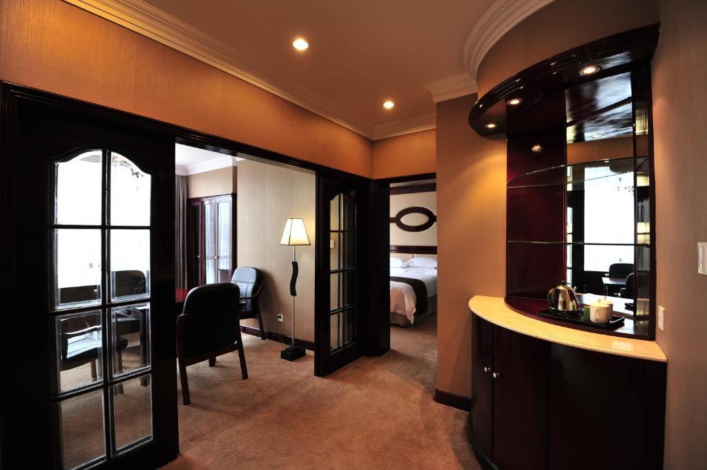 Jiande Yinyuan Hotel Tangcun エクステリア 写真