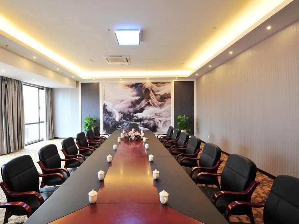 Jiande Yinyuan Hotel Tangcun エクステリア 写真